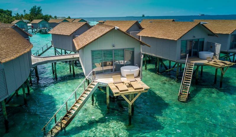 Centara Ras Fushi Resort & Spa-Deluxe Spa Over Water Villa 4_11914